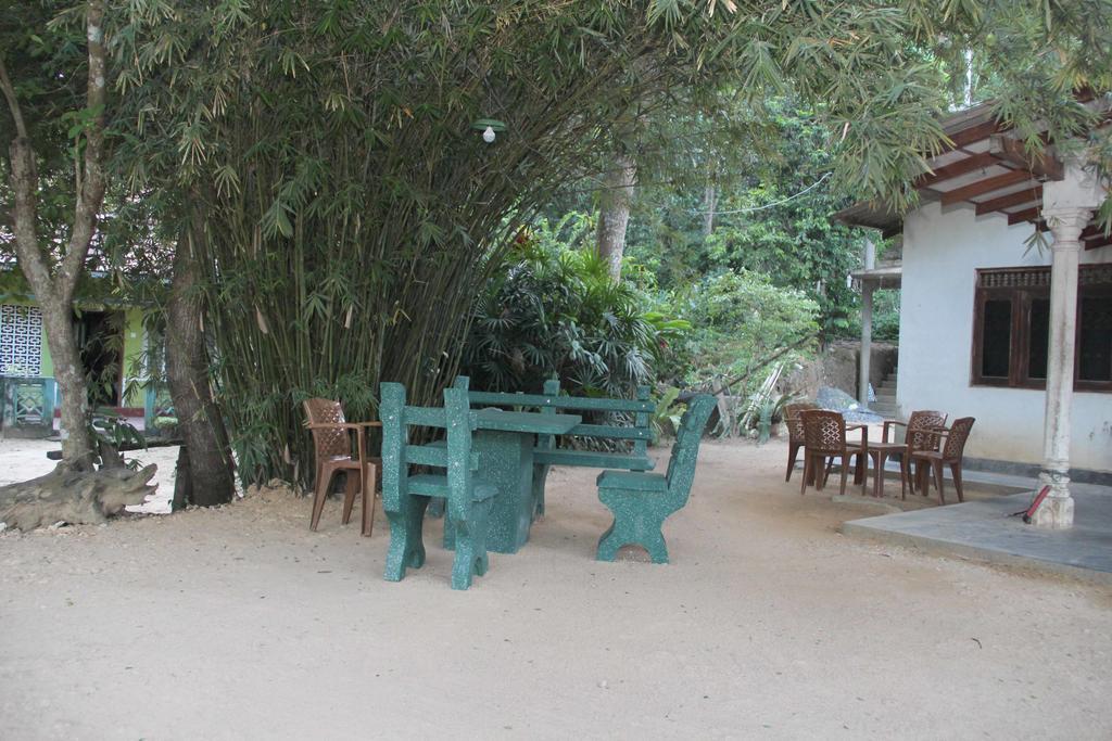 Little Mount Guest House Mirissa Extérieur photo