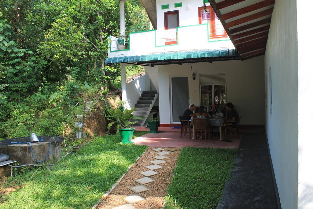 Little Mount Guest House Mirissa Extérieur photo